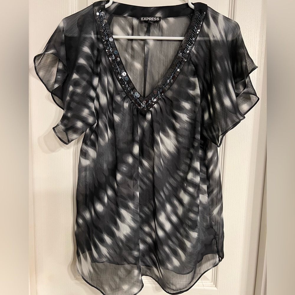 Express sheer black top, M